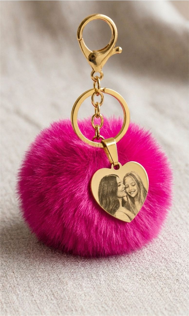 Chaveiro Pompom com pingente de Coração Personalizado Ref. SCP-0002 - Imagem 4